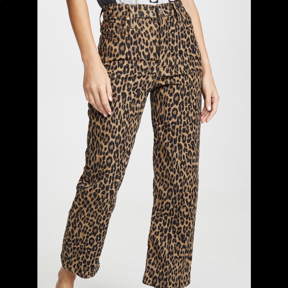 Leopard cords from Levi’s! 🐆🐆